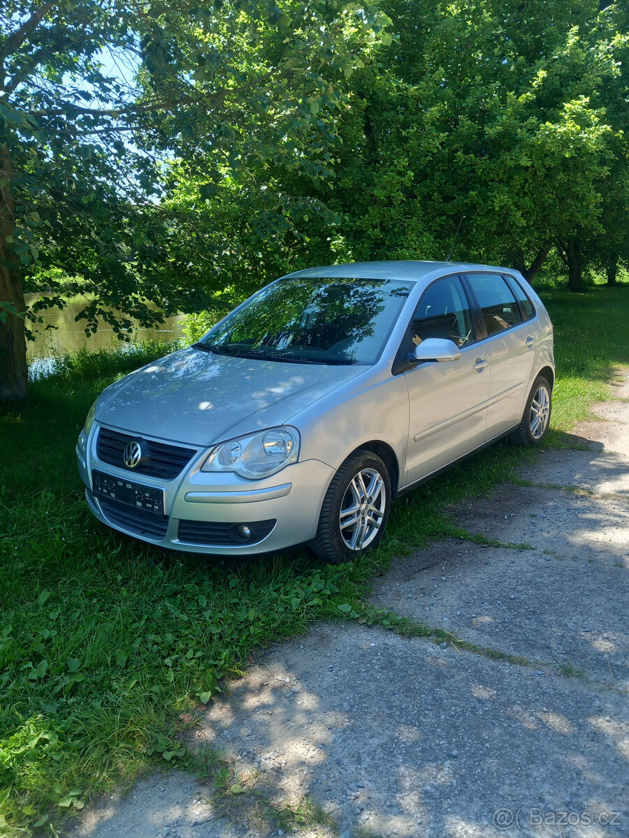 Prodám Volkswagen Polo 1.6 77kw automaticka predovovka