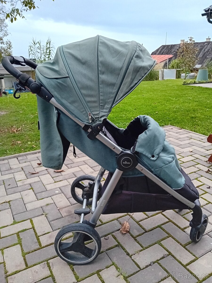 Sportovní kočárek