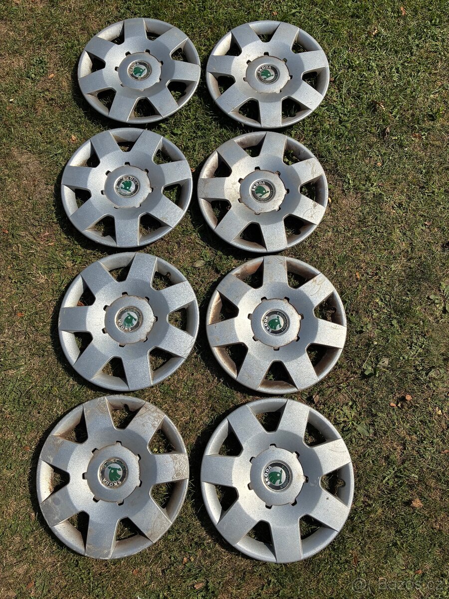 Prodám kryty kol ŠKODA R14