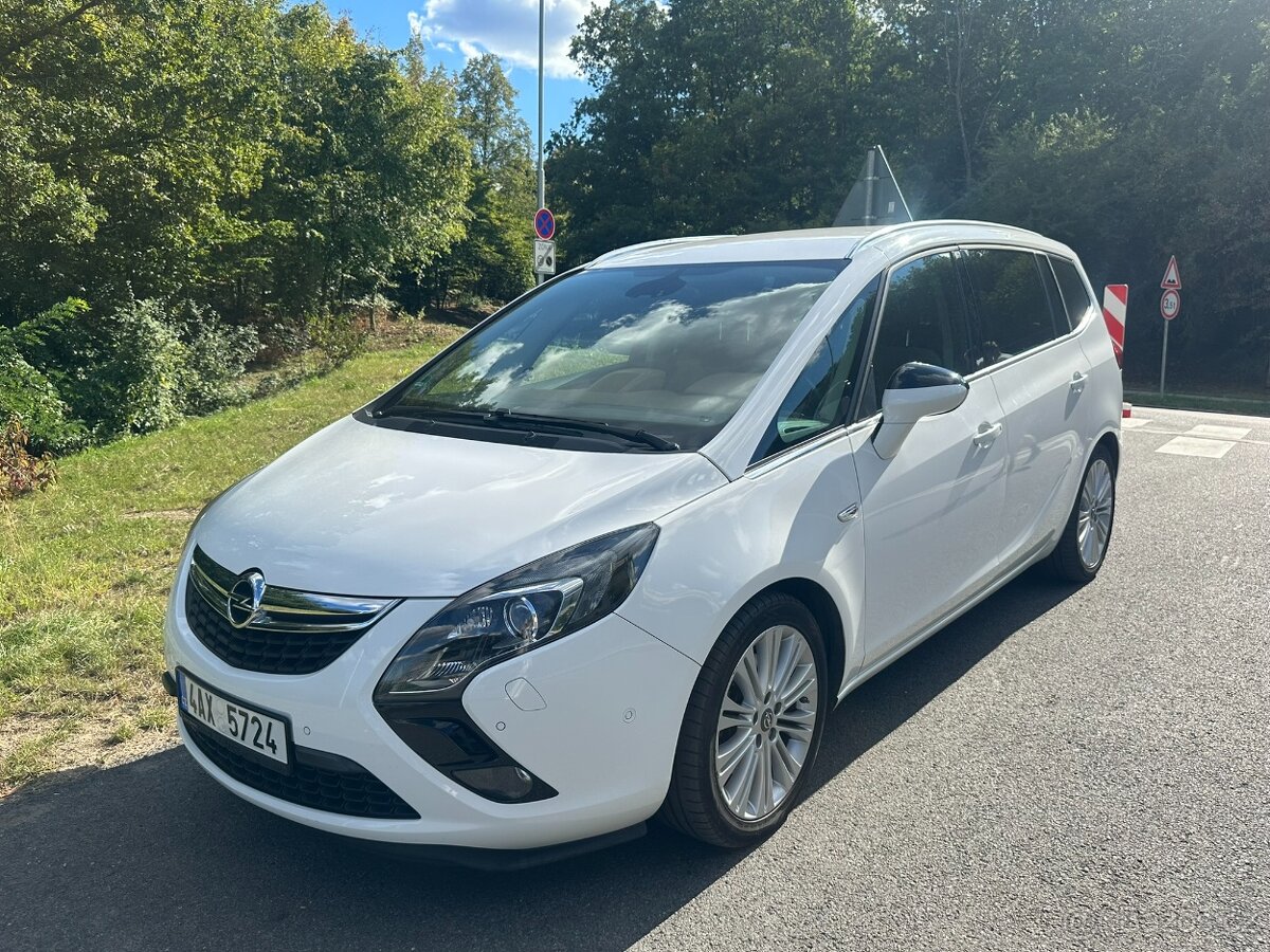 Opel Zafira Tourer 2,0 CDTi (125Kw) 08/2015, 160t km, 7 míst