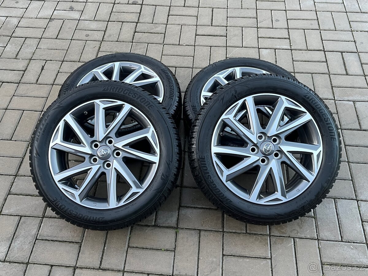 Originál ALU sada Toyota Yaris TOP STAV