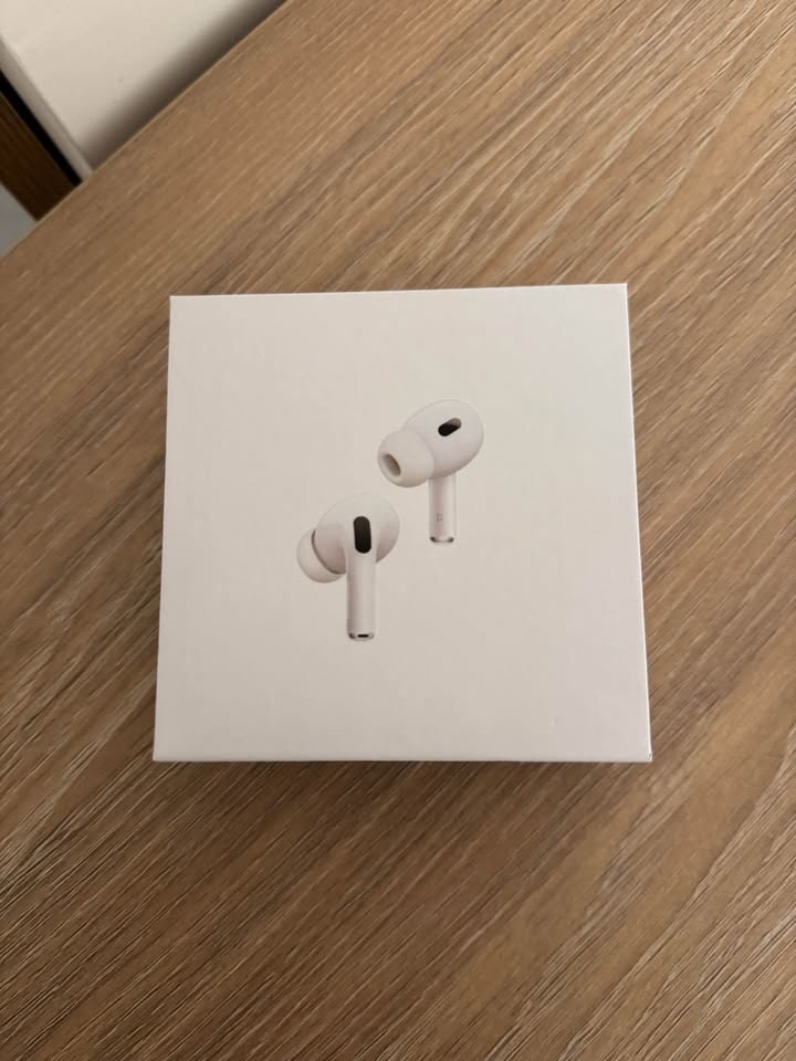 Apple AirPods Pro 2 (USB-C / MagSafe)