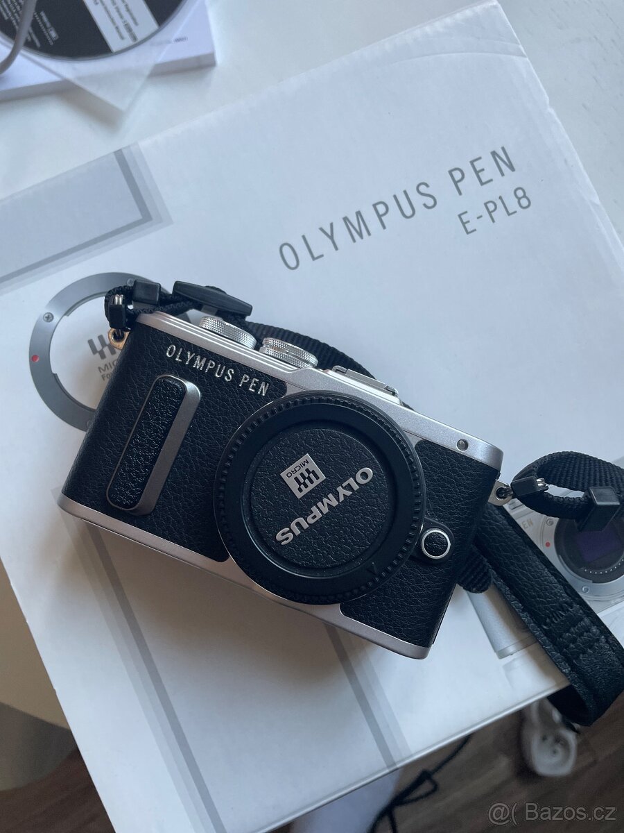 Olympus PEN E-PL 8 kompletní balení