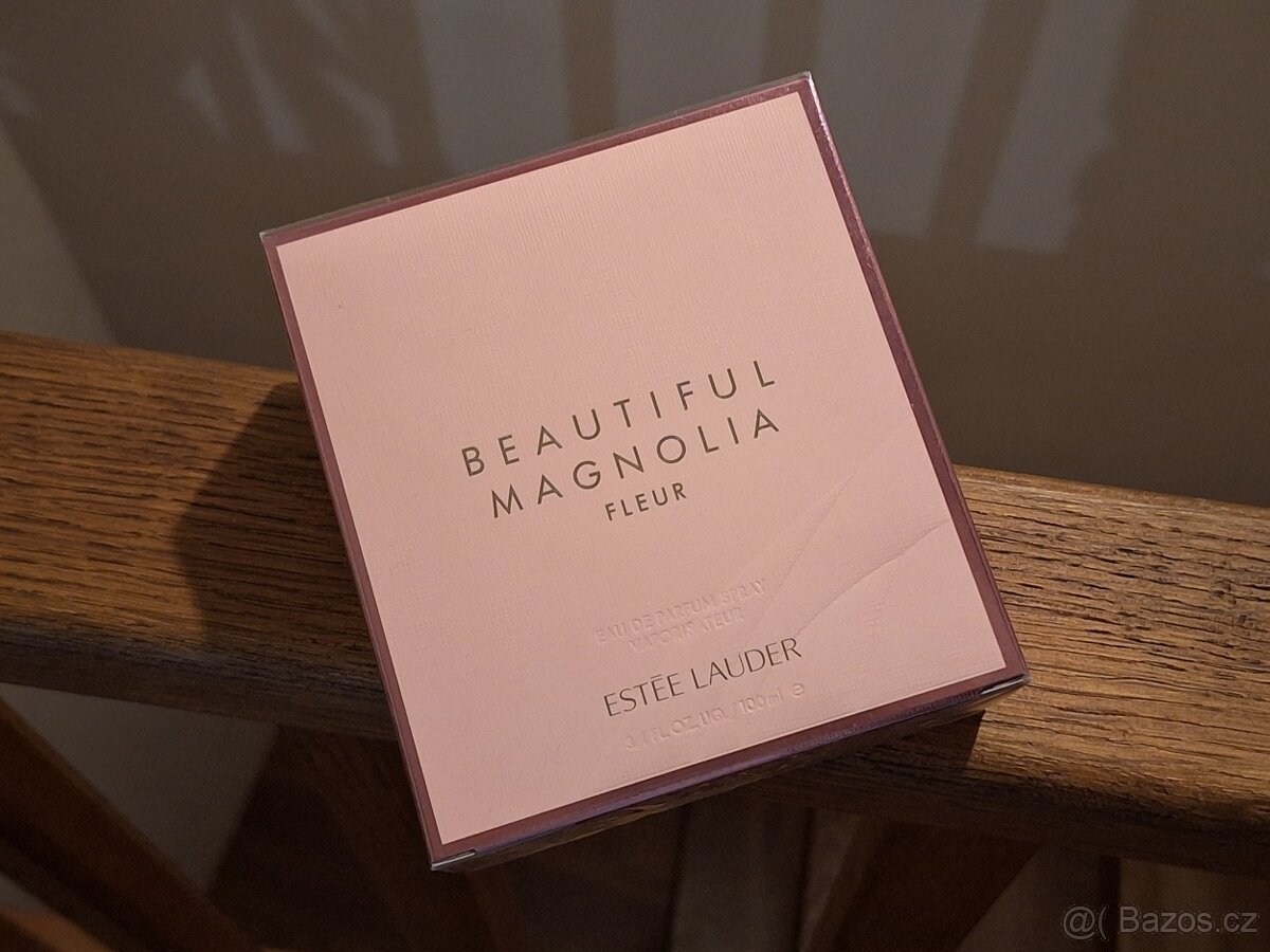 Estée Lauder: Beautiful Magnolia Fleur