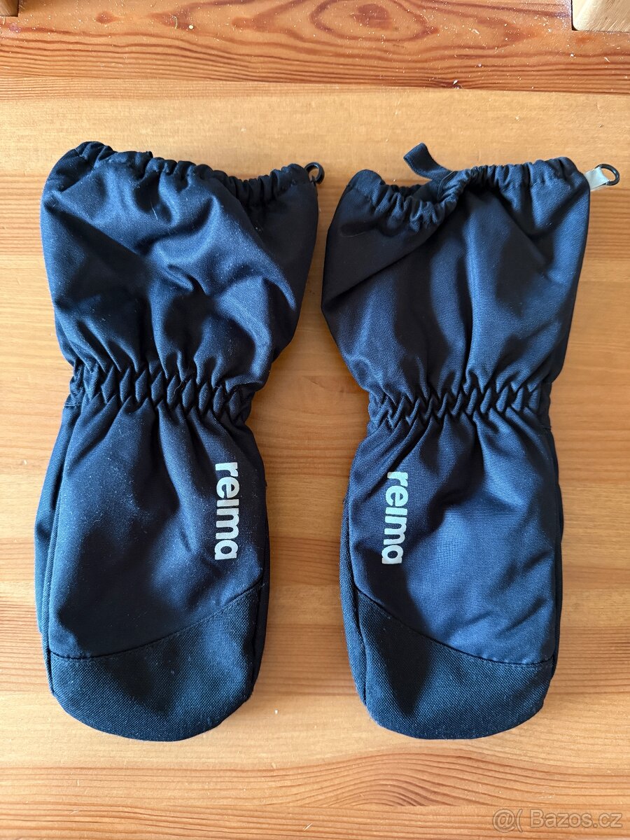 dětské rukavice Reima vel. 4