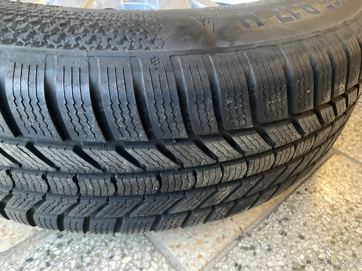 215/65 R17 zimní pneu Continental - SUV