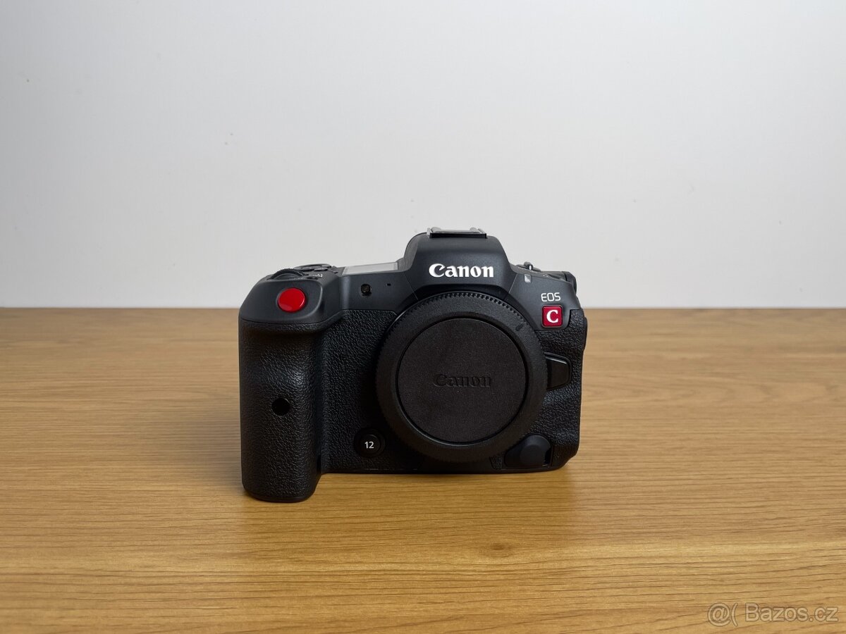 Canon EOS R5 C + 6ks baterie