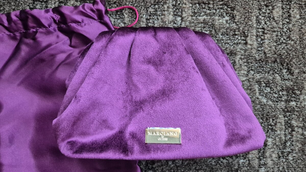 Kabelka Marciano Guess