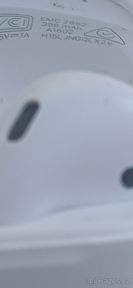 Airpods sluchátka