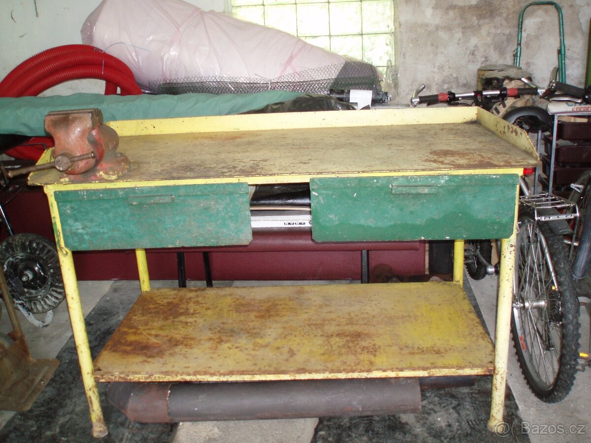 Ponk i se svěrákem