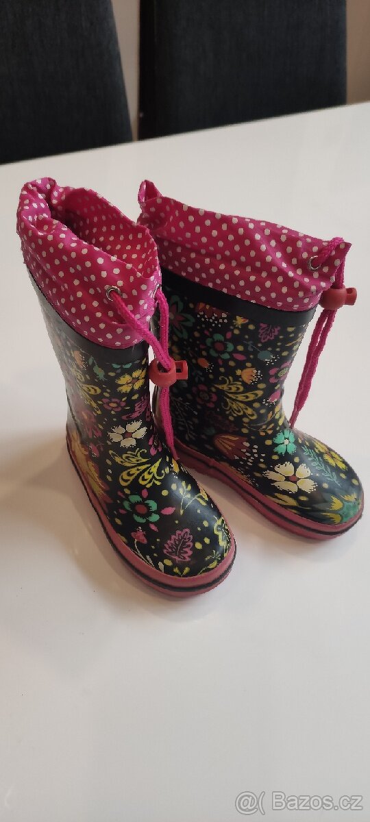 Dívčí holínky, gumáky, vel. 24