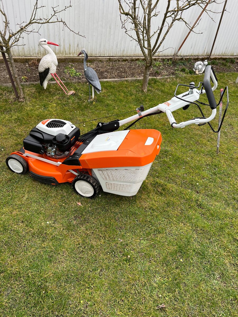 Benzínová sekačka STIHL RM 655 VS   MULČUJE I SEKÁ