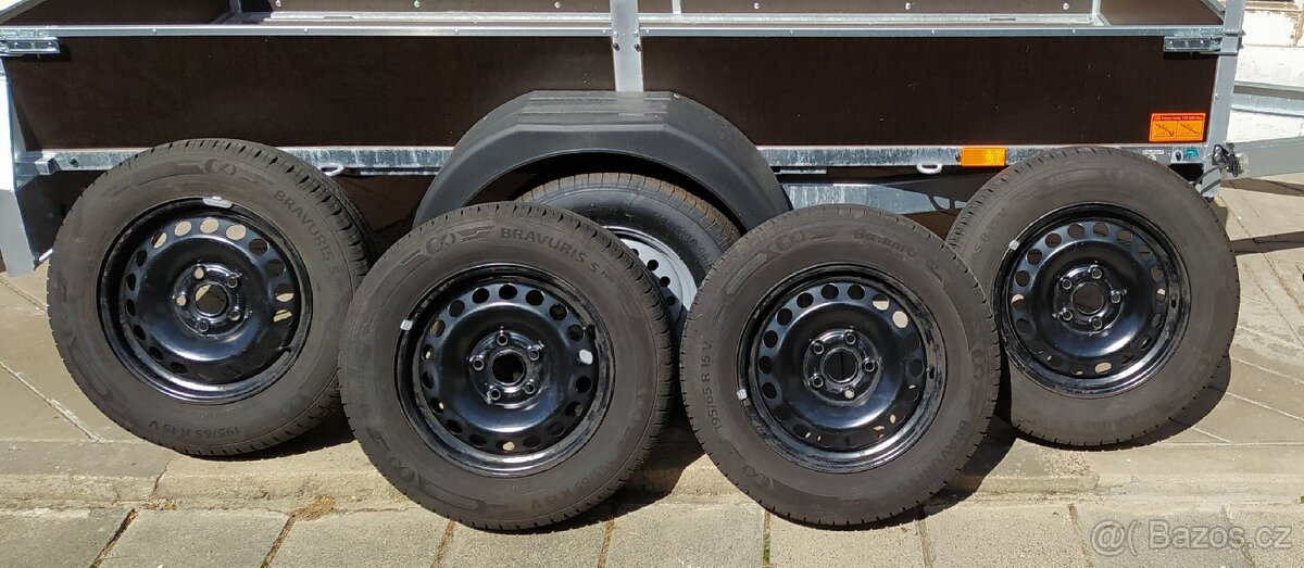 Letní sada kol na VW Škoda pneu 195/65 R15, Octavia