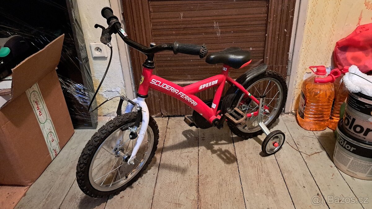 Ferrari Speedy 12" dětské kolo s přídavným kolečky