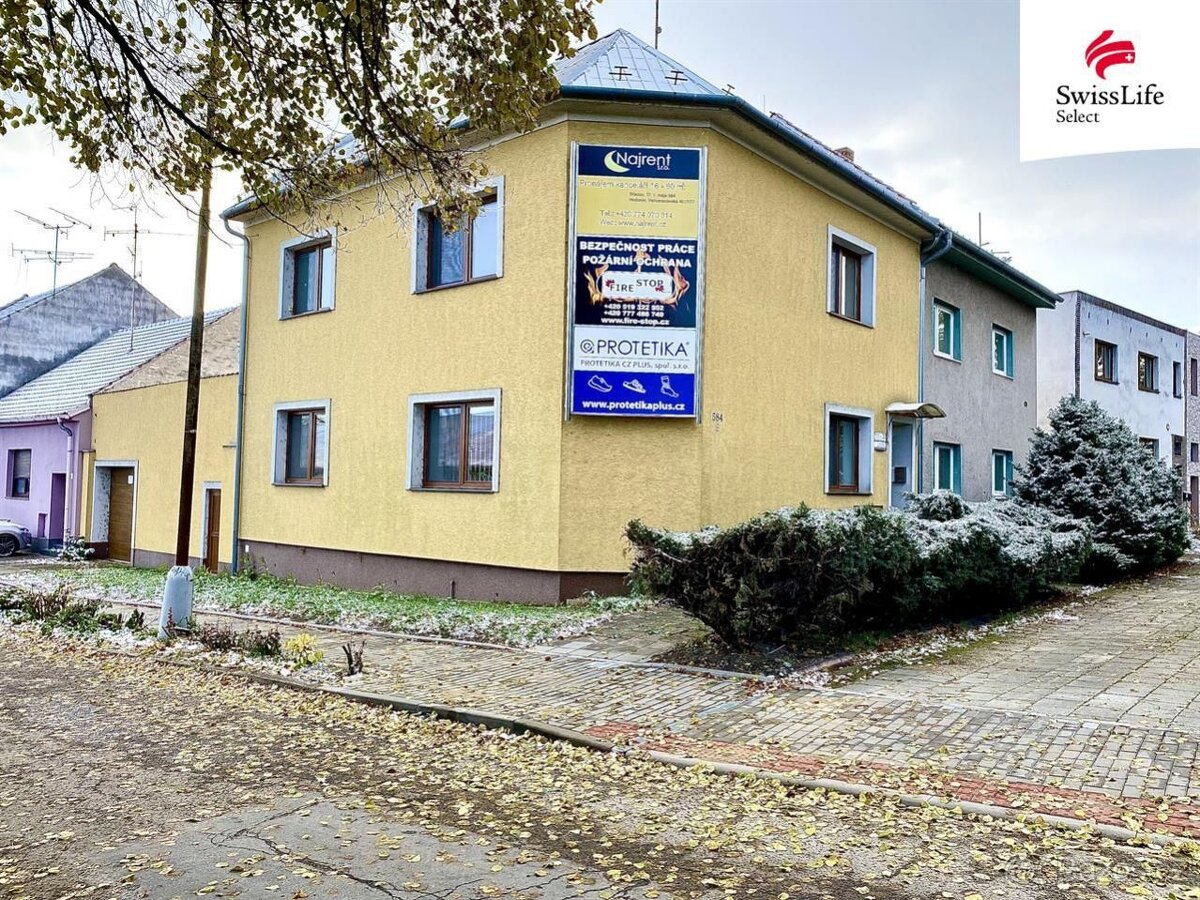 Pronájem kanceláře 43 m2 třída 1. máje, Břeclav