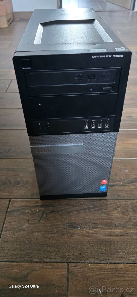 Počítač Dell 7020