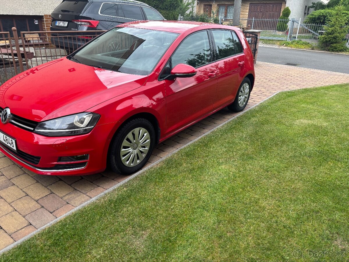 Vw golf 1,4tsi 103kw naj 65t r.v2014 automat