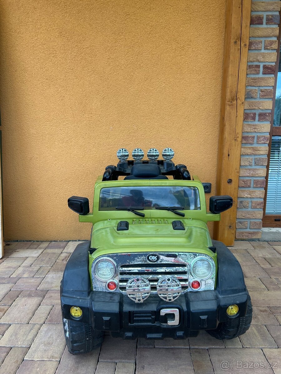 Dětské elektrické auto