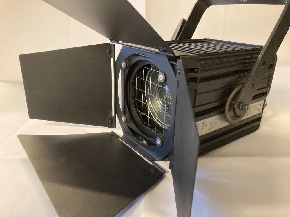 Divadelní-pódiový reflektor Spotlight Area 12