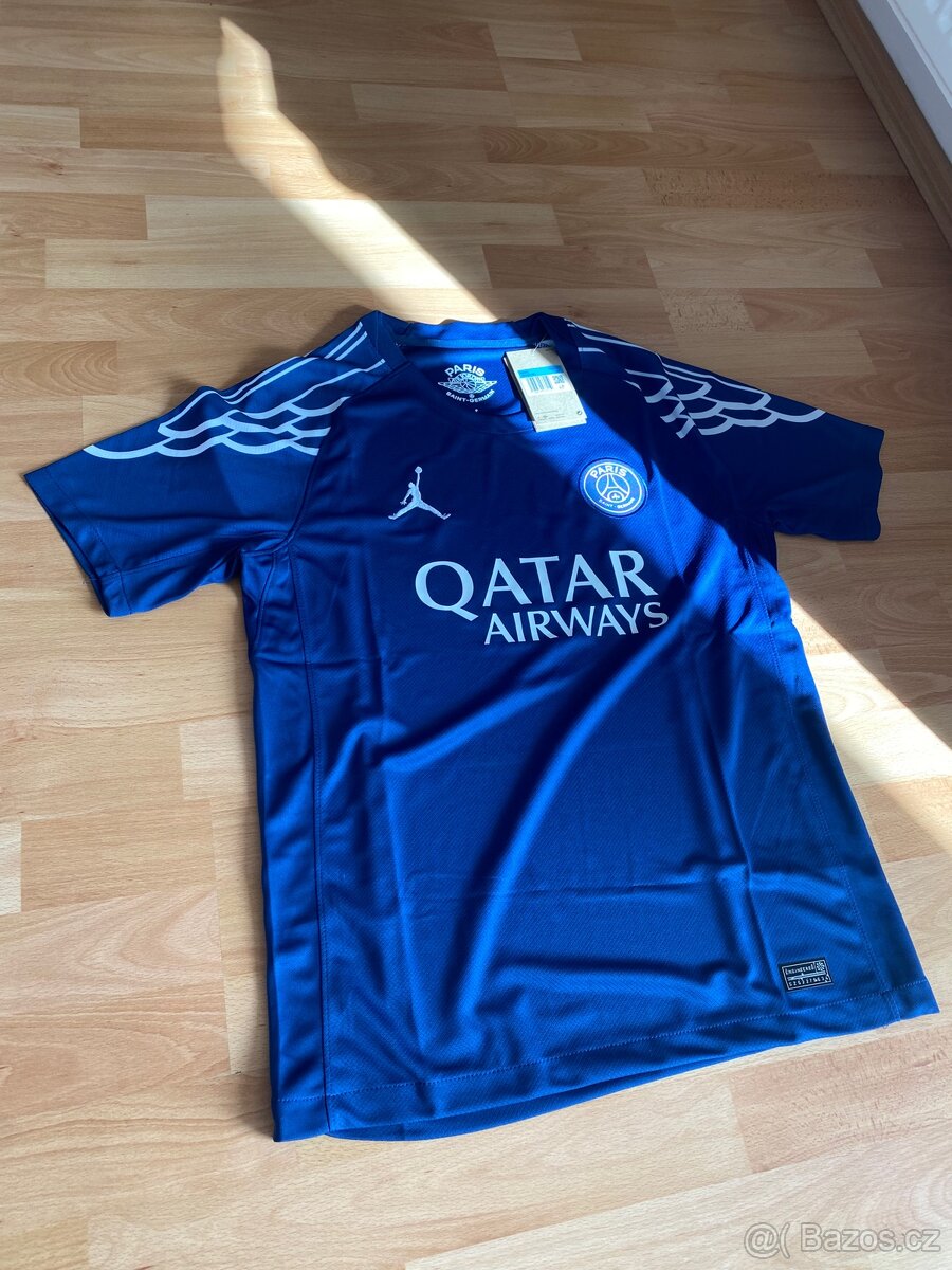 Fotbalový dresy PSG, velikost M