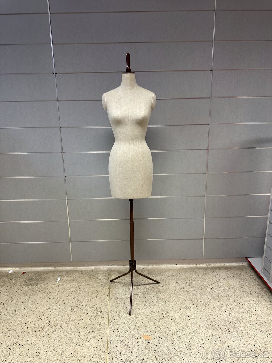 Figurína pro švadleny (krejčovská panna)