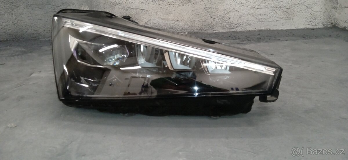 Škoda Scala přední svetlo