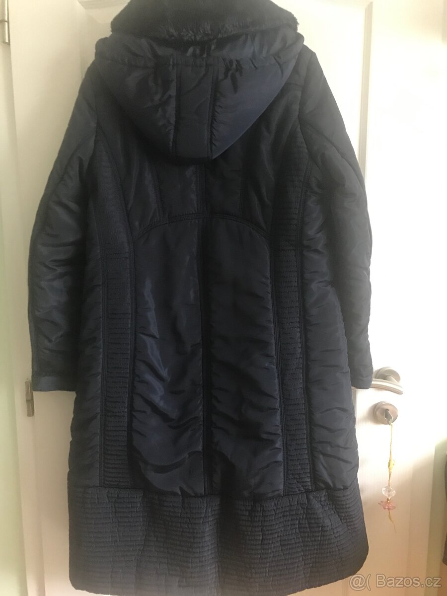 Zimní kabát prošívaný