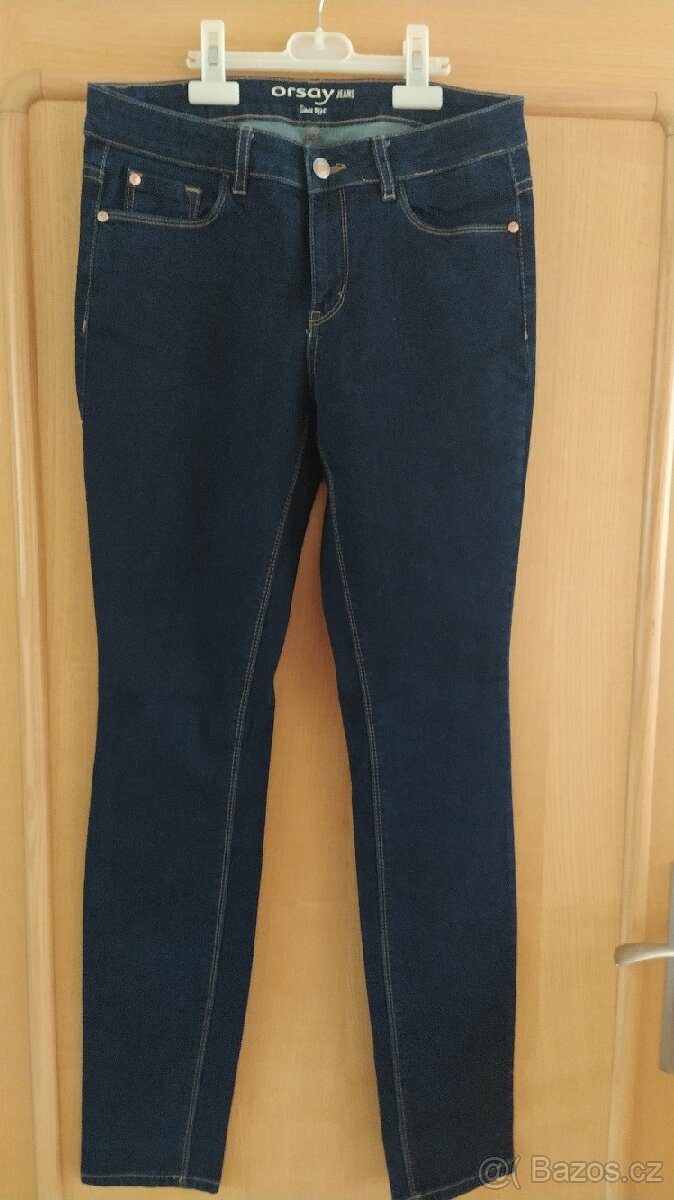 Džíny tmavě modré značka Orsay