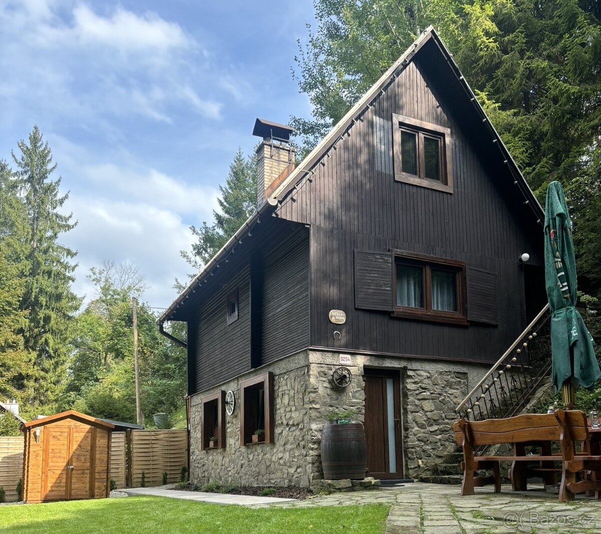 Pronájem chaty v Beskydech v Komorní Lhotce