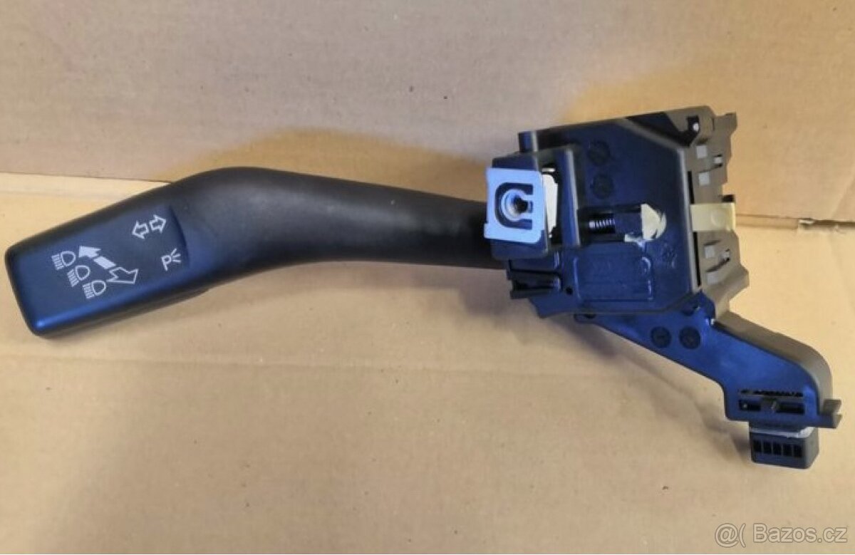 Levá páčka blinkru pro VW (koncern)