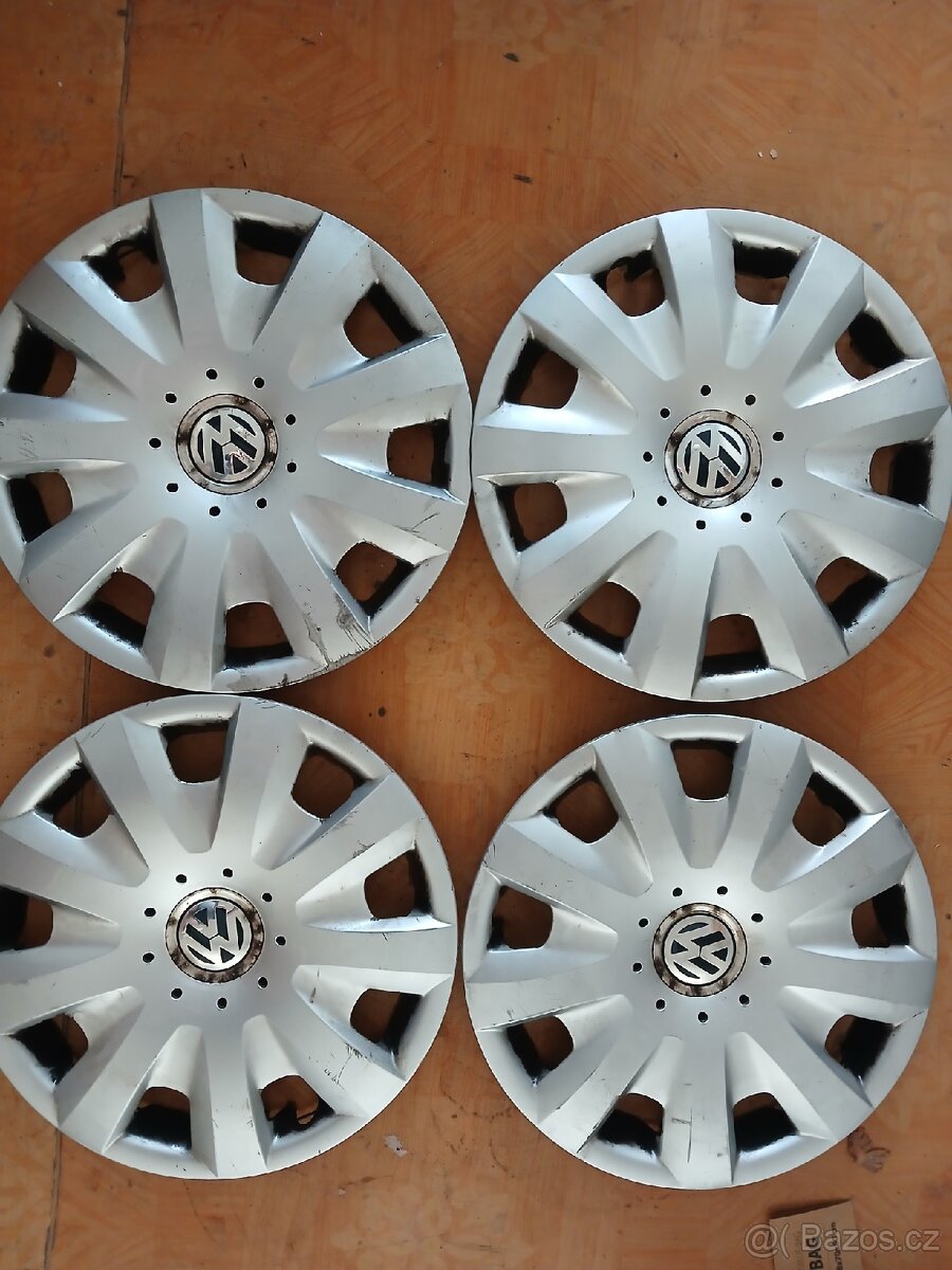 Prodám poklice VW 15"