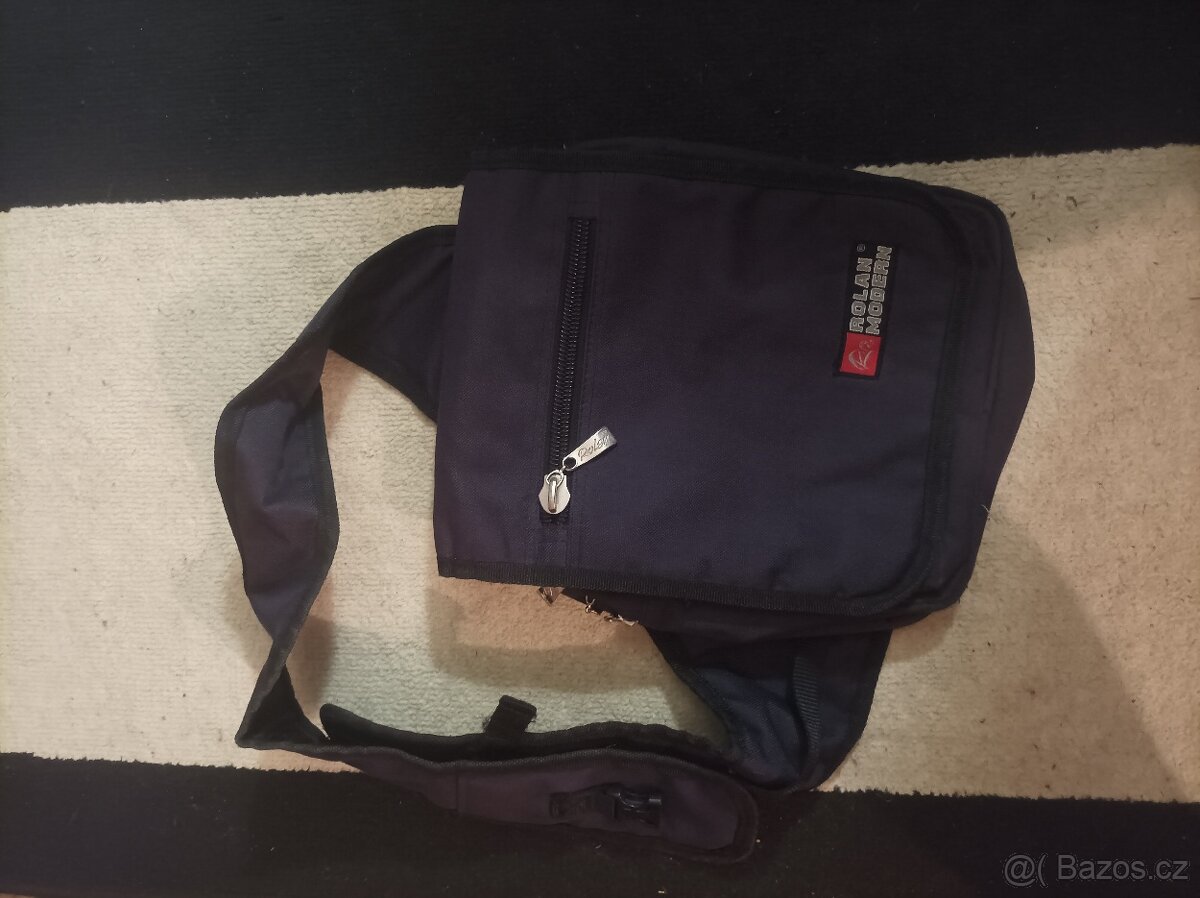 Batohy a příruční tašky