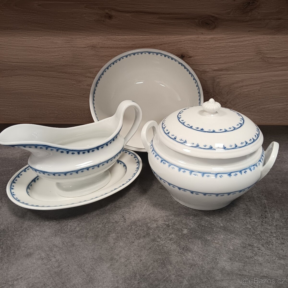 biedermeierské elegance
