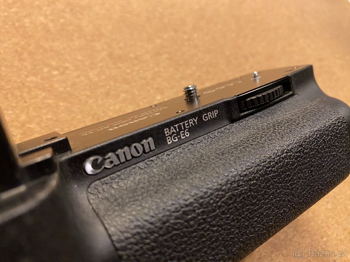Bateriový grip pro CANON EOS 5D MARK II Battery BG-E6 grip
