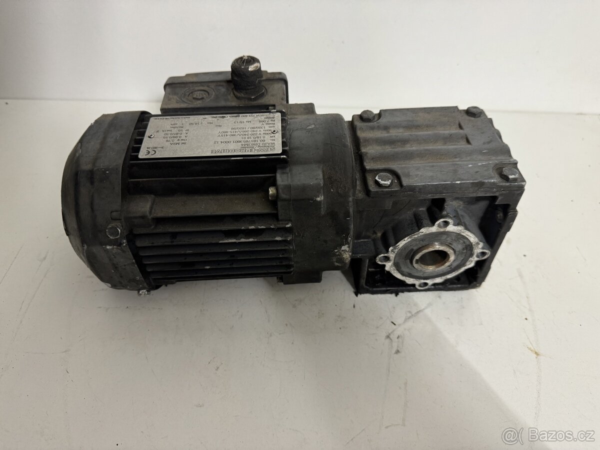 ELEKTROMOTOR S PREVODOVKOU 23 ot/min