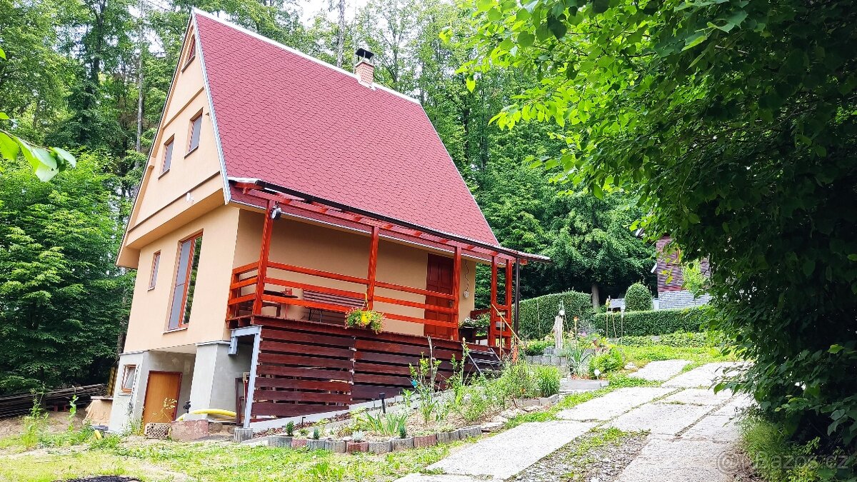 Pronájem chaty Vranovská přehrada - u hlavní pláže