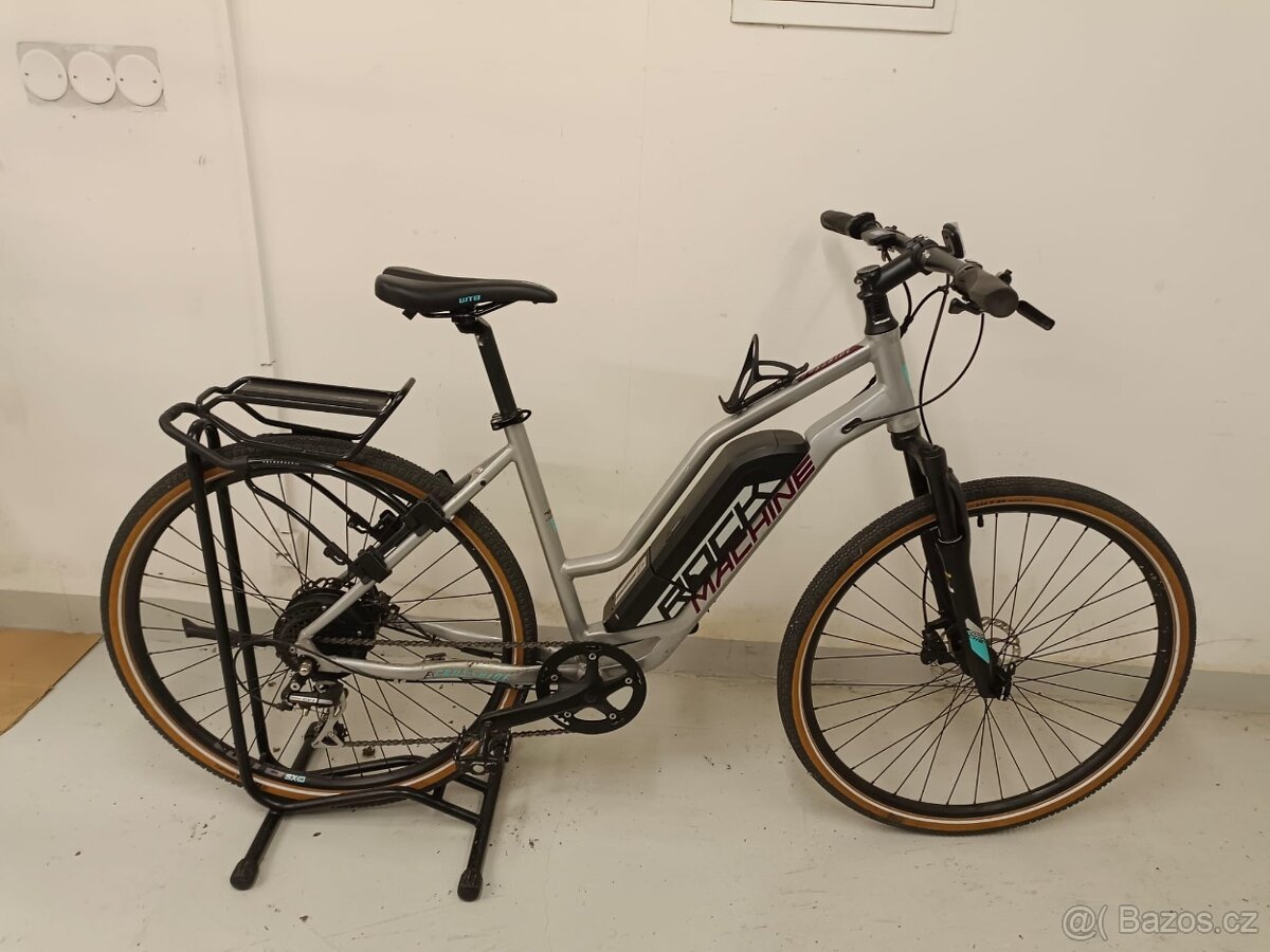Dámské kolo Rock Machine e350