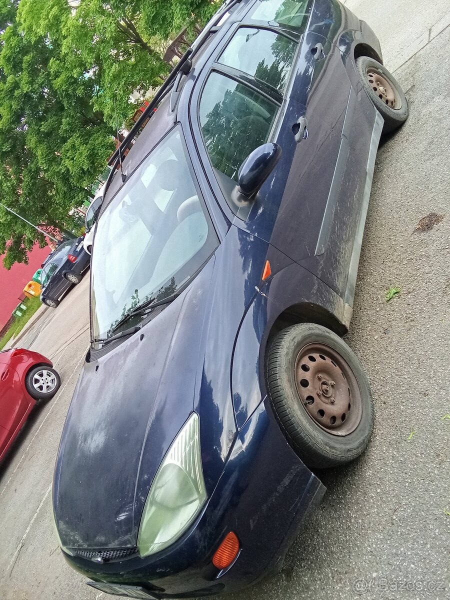 Ford Focus combi r. 2001