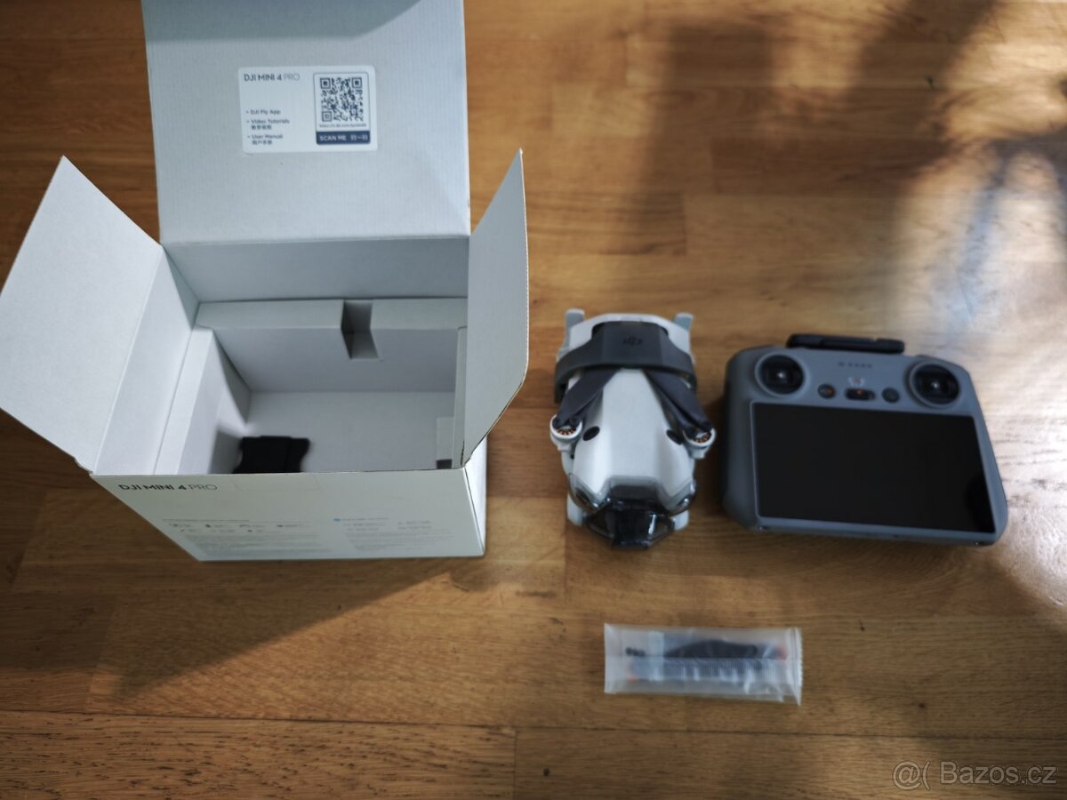 dron DJI Mini 4 Pro