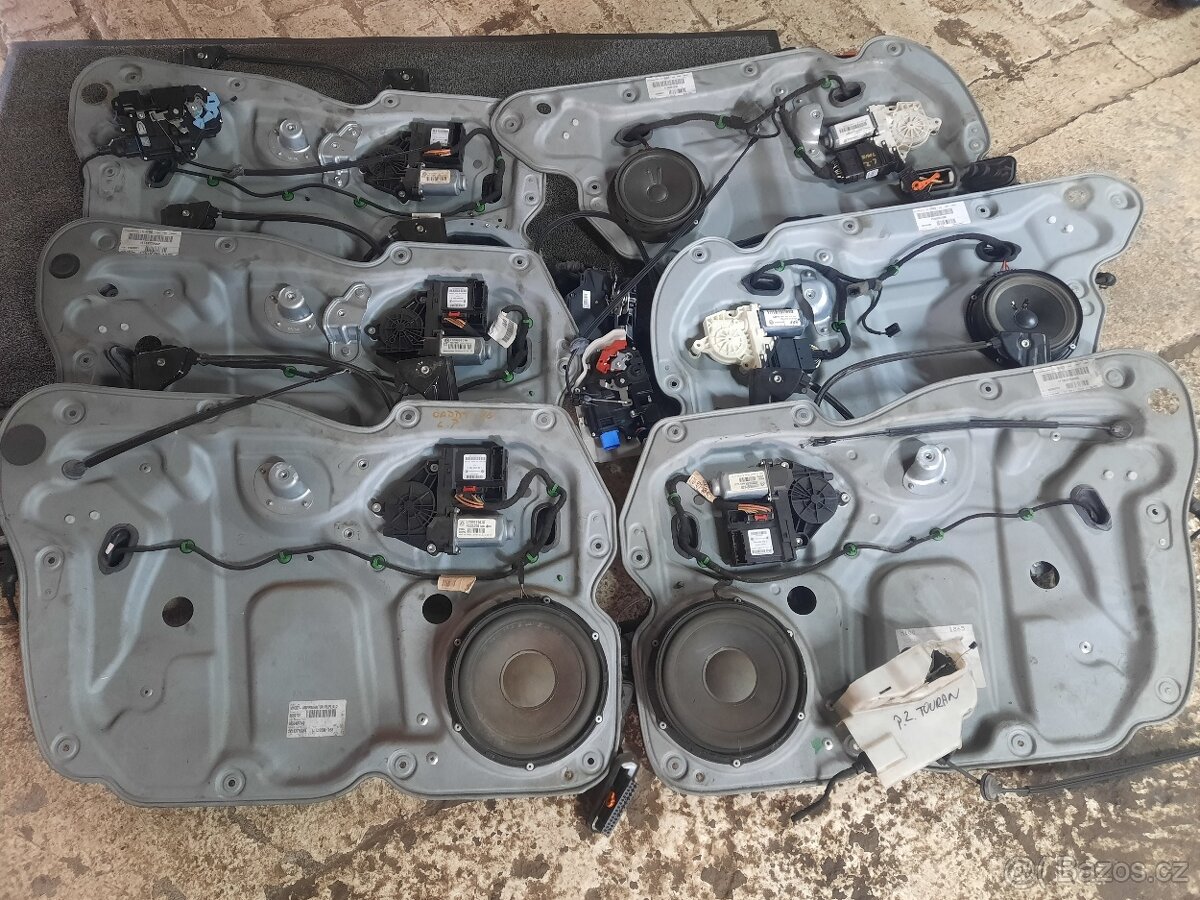 Stahovacka vw touran