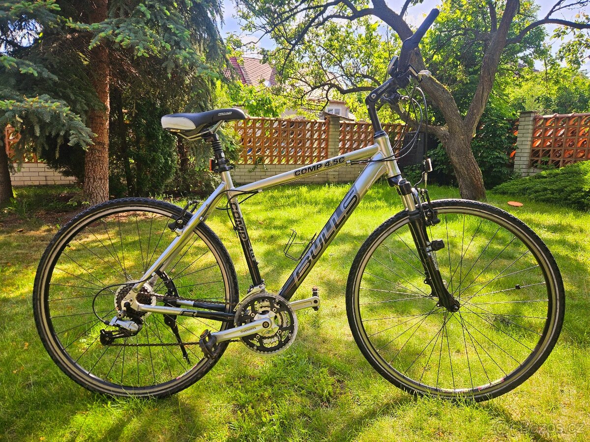 Trekingove Kolo Bulls 28