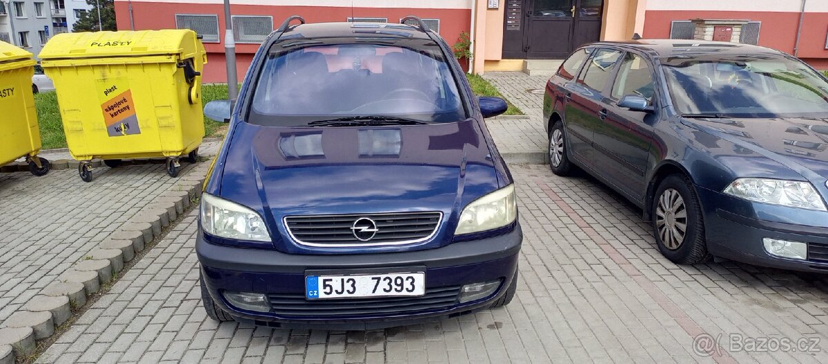 Opel Zafira 1.8 rv 2001