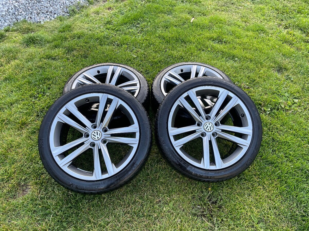 Originální kola Volkswagen 5x112 r18 +  zimní Pneu Nexen 225