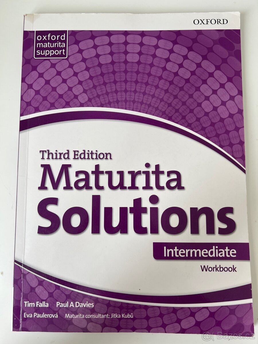 Maturita Solutions Intermediate Workbook