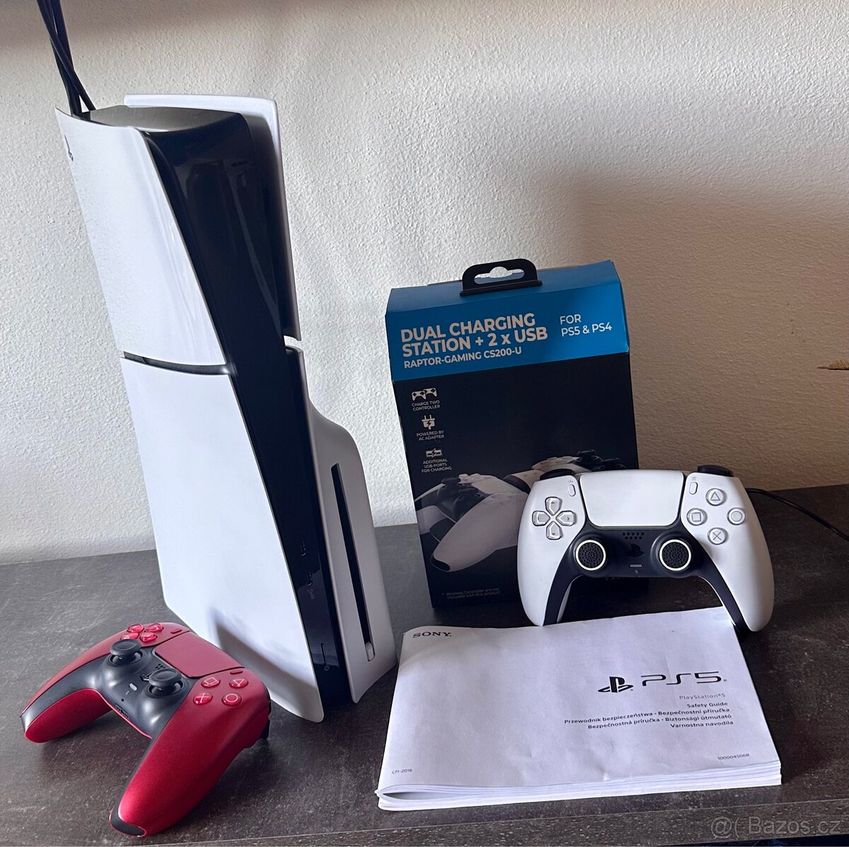 Sony PS5 Slim s mechanikou, záruka, dva ovladače