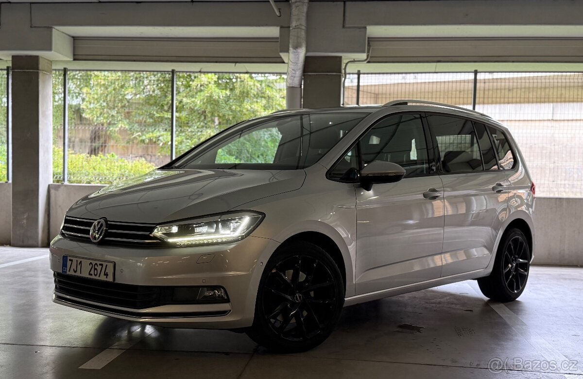 VW Touran 2.0 TDI 110kW manuál 7-míst