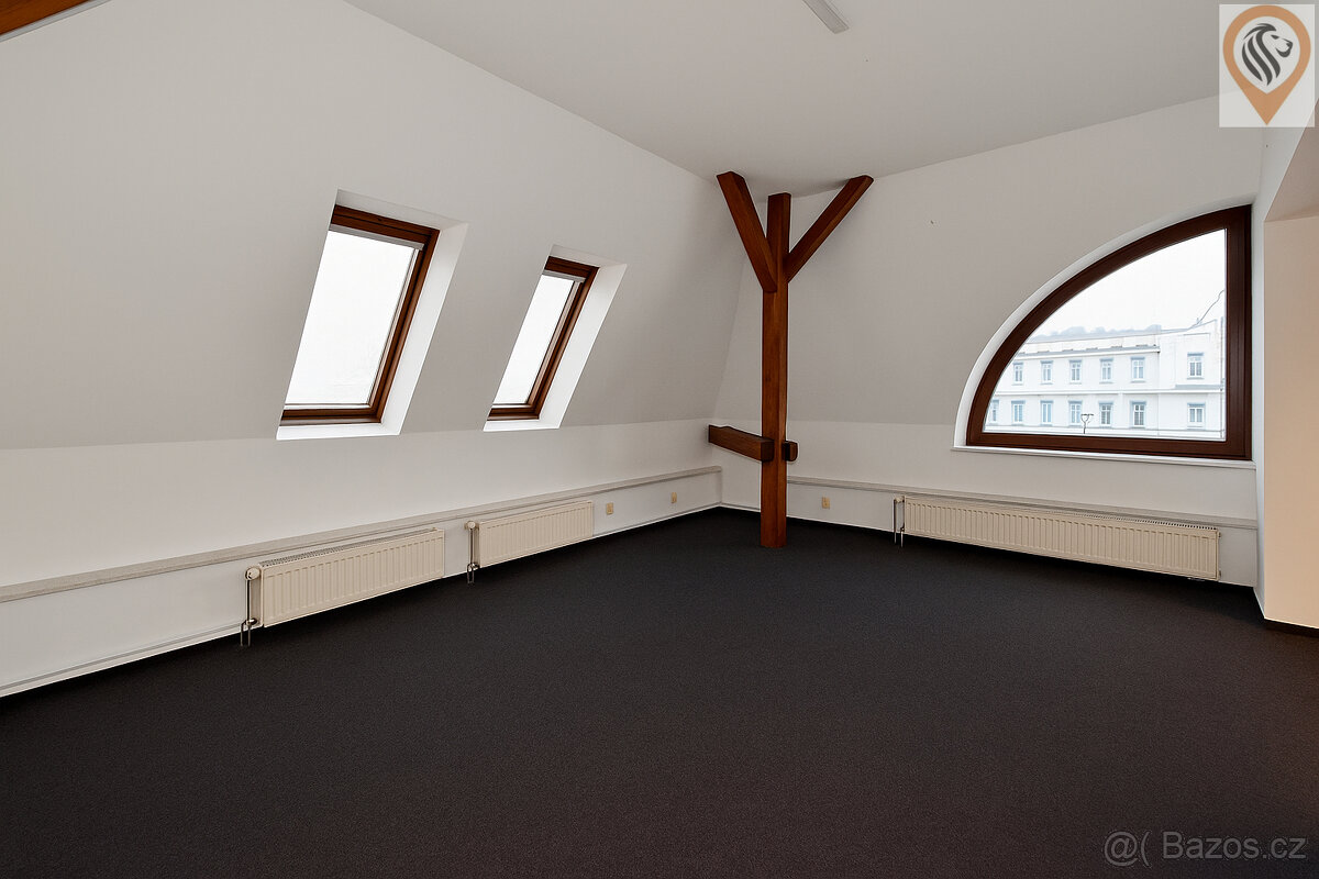 Pronájem prostoru kanceláří, 49 m2, Trutnov