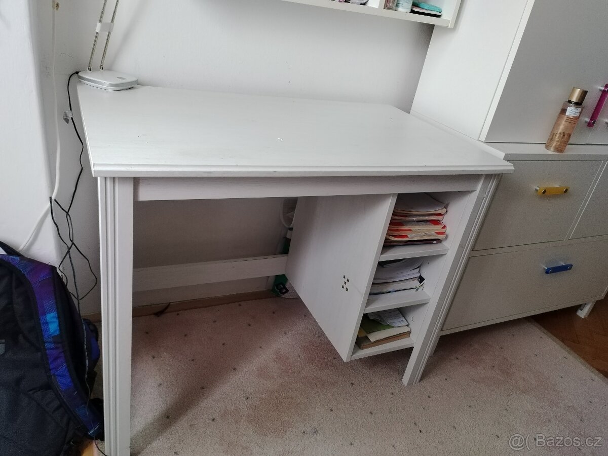 prodám dětský stůl 2x ikea