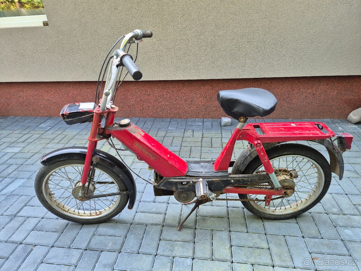 Babetta 207 s kartičkou, červená 2.