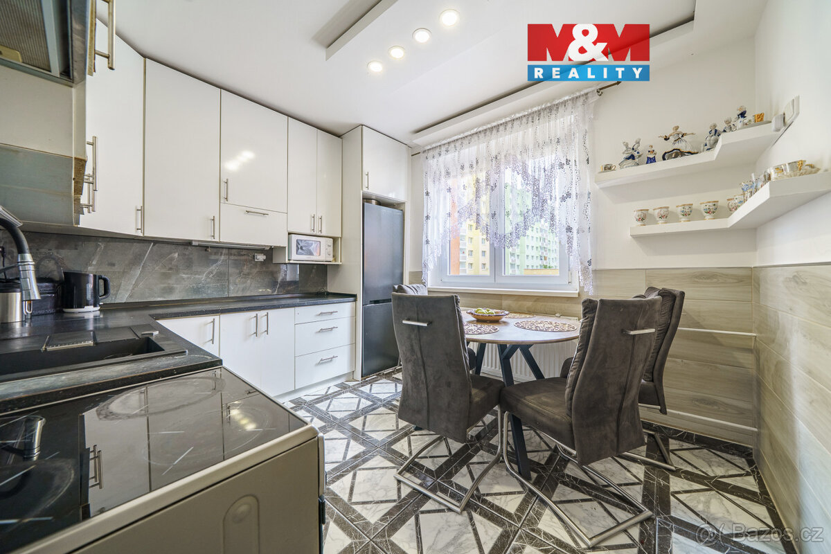 Prodej bytu 4+1, 77 m², Klášterec nad Ohří, ul. Okružní